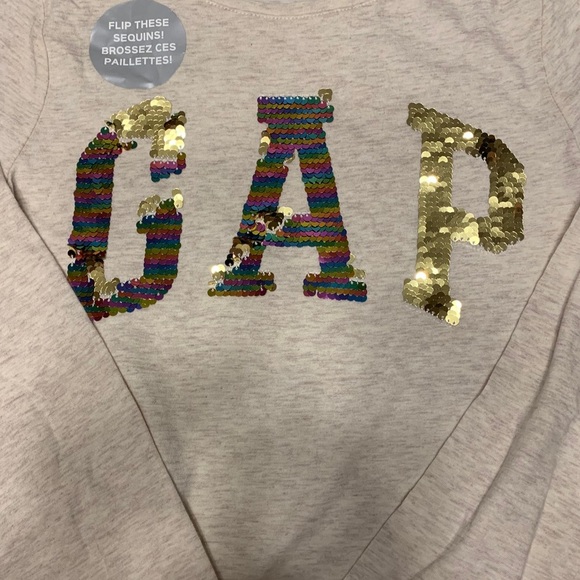 Girls brand new sequence Gap shirt. - Picture 2 of 3